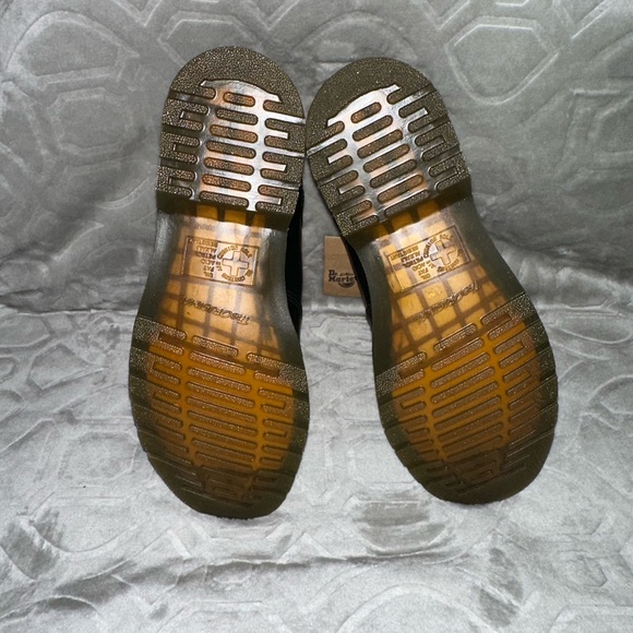 Brand New Doc Martens 1976 Boots, US Size 12 - Picture 3 of 5